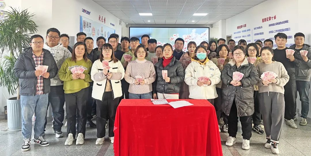 現(xiàn)實(shí)版西虹市首富！減肥也能賺錢！